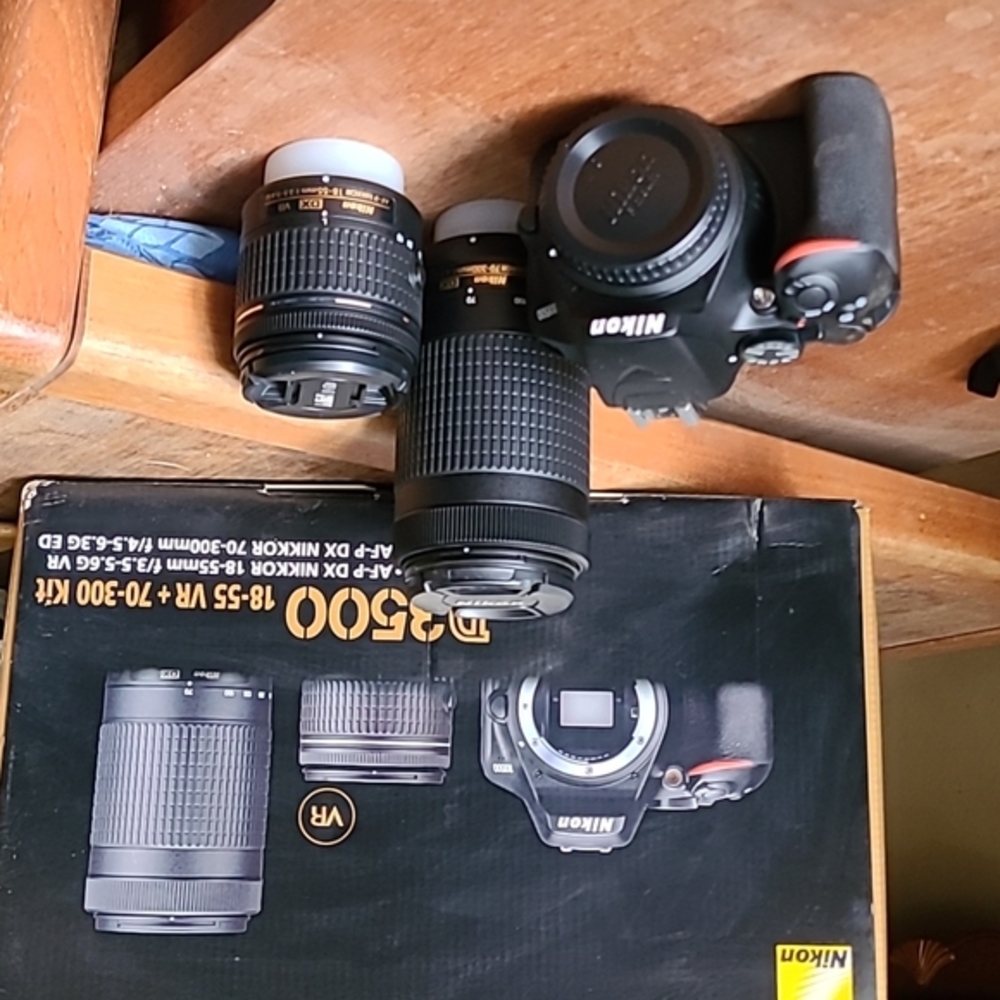 Nikon D3500 DSLR Camara